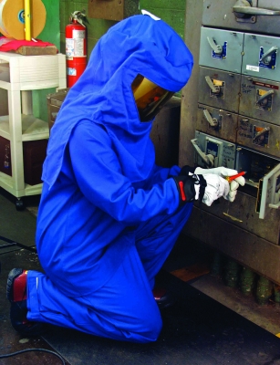 Comply with CSA Z462: 5 Safety Tips to Reduce the Risk of Arc Flash Hazards
