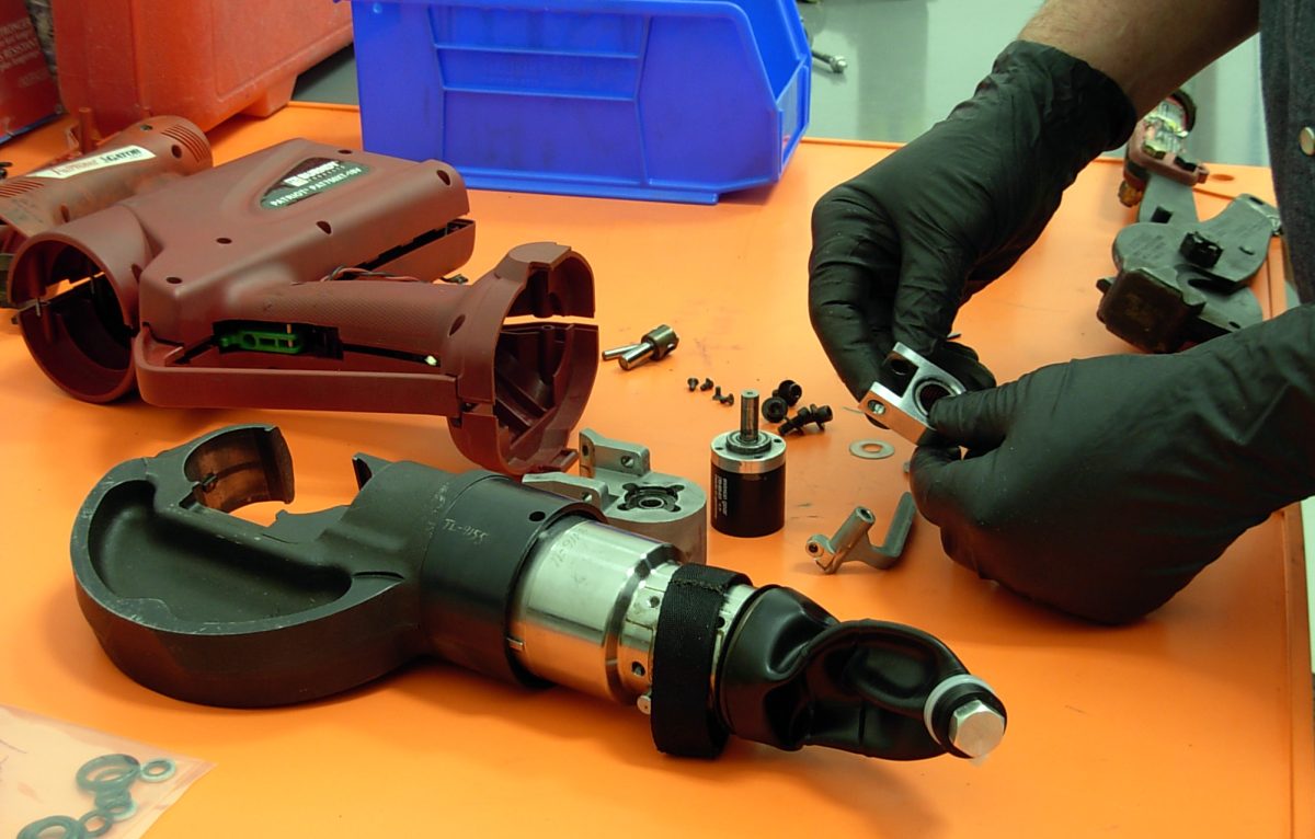 2-SVCS-HV-Equipment Programs-Tool Repair_Page