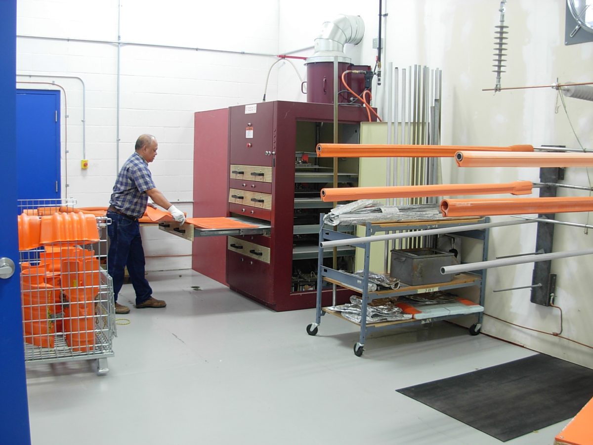 2-SVCS-HV-Rubber Goods+Insulated Equipment_Page