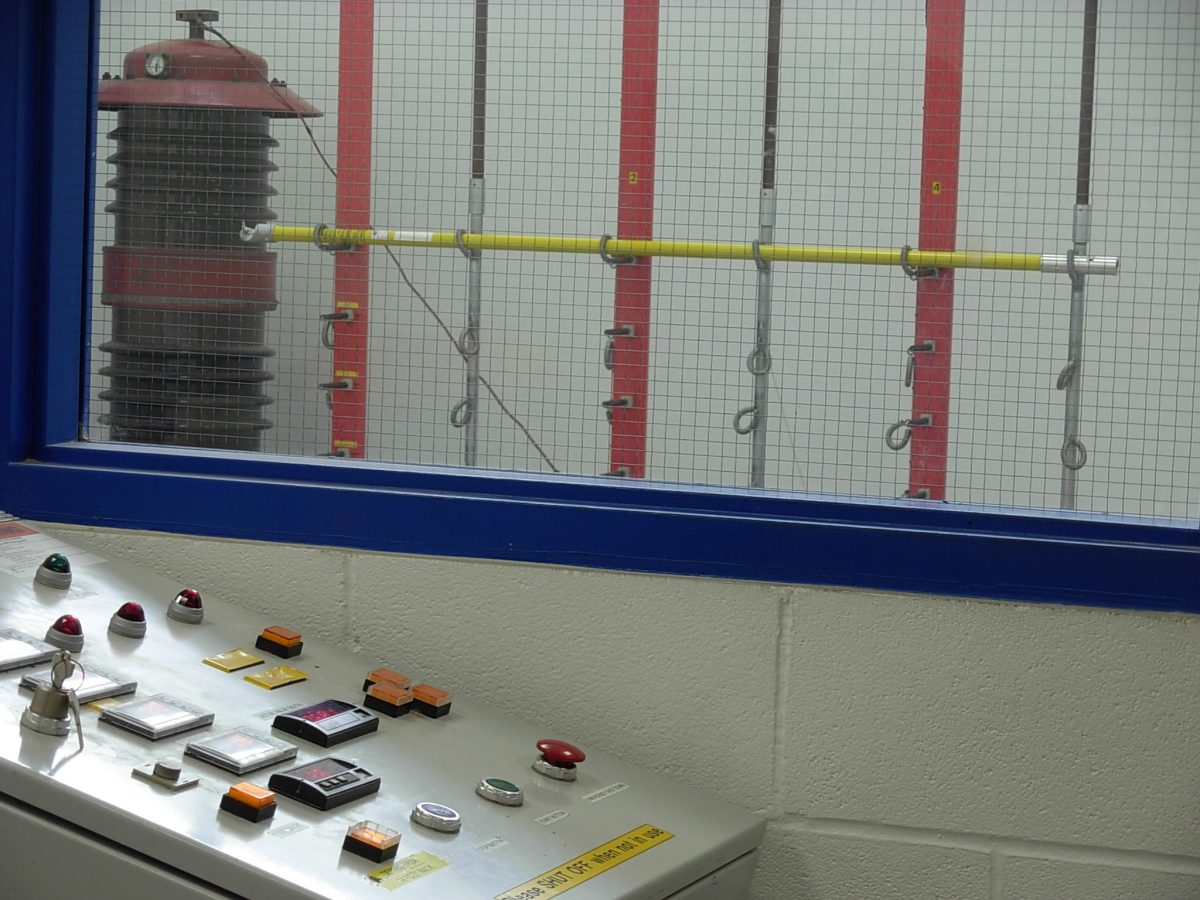 3-SVCS-HV-Live Line Tools_Page